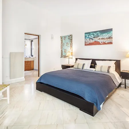 Coral By Ocvillas אלבופיירה