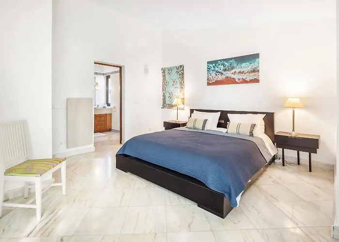 Coral By Ocvillas אלבופיירה